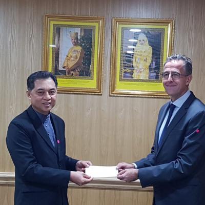 Cheque Donation To Ministry Of Health For Covid 19 Relief Fund 1